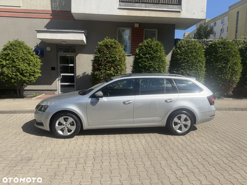 Skoda Octavia 1.5 TSI ACT Active - 2