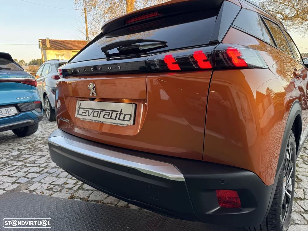 Peugeot e-2008 50 kWh Allure - 28