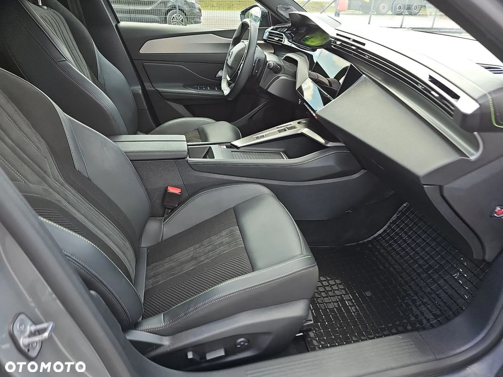Peugeot 408 1.2 PureTech GT S&S EAT8 - 20