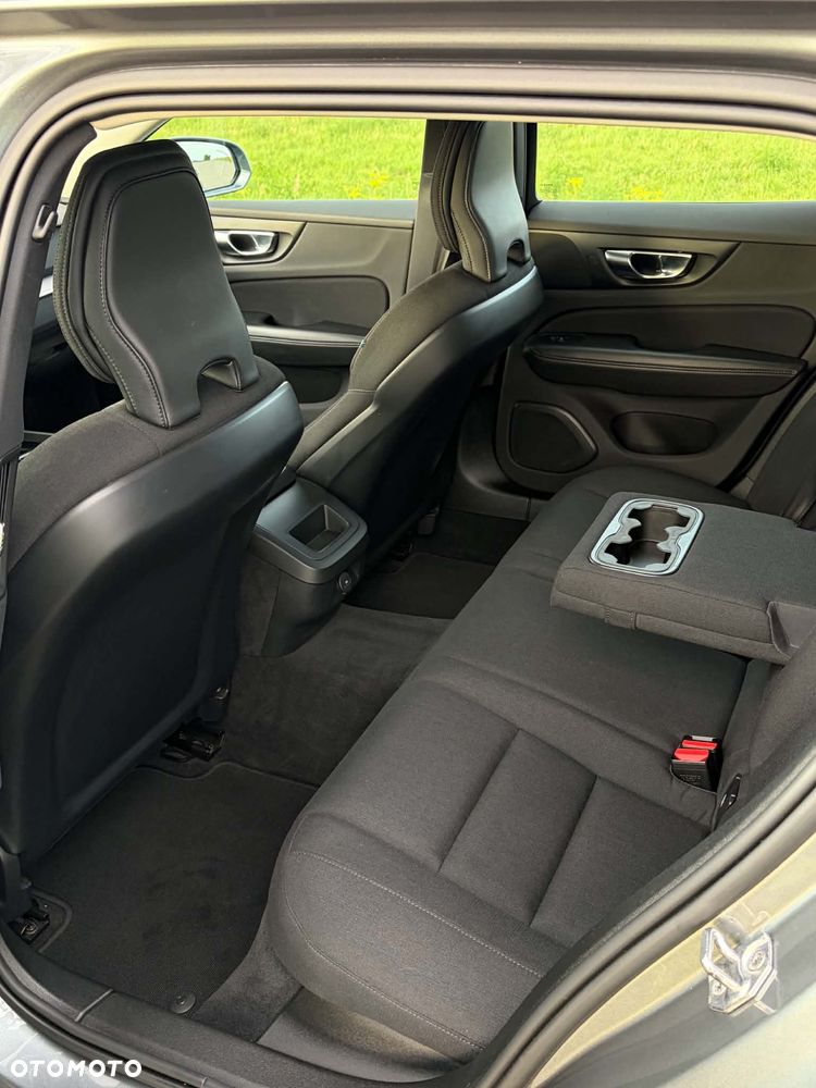 Volvo V60 Cross Country D4 AWD - 21