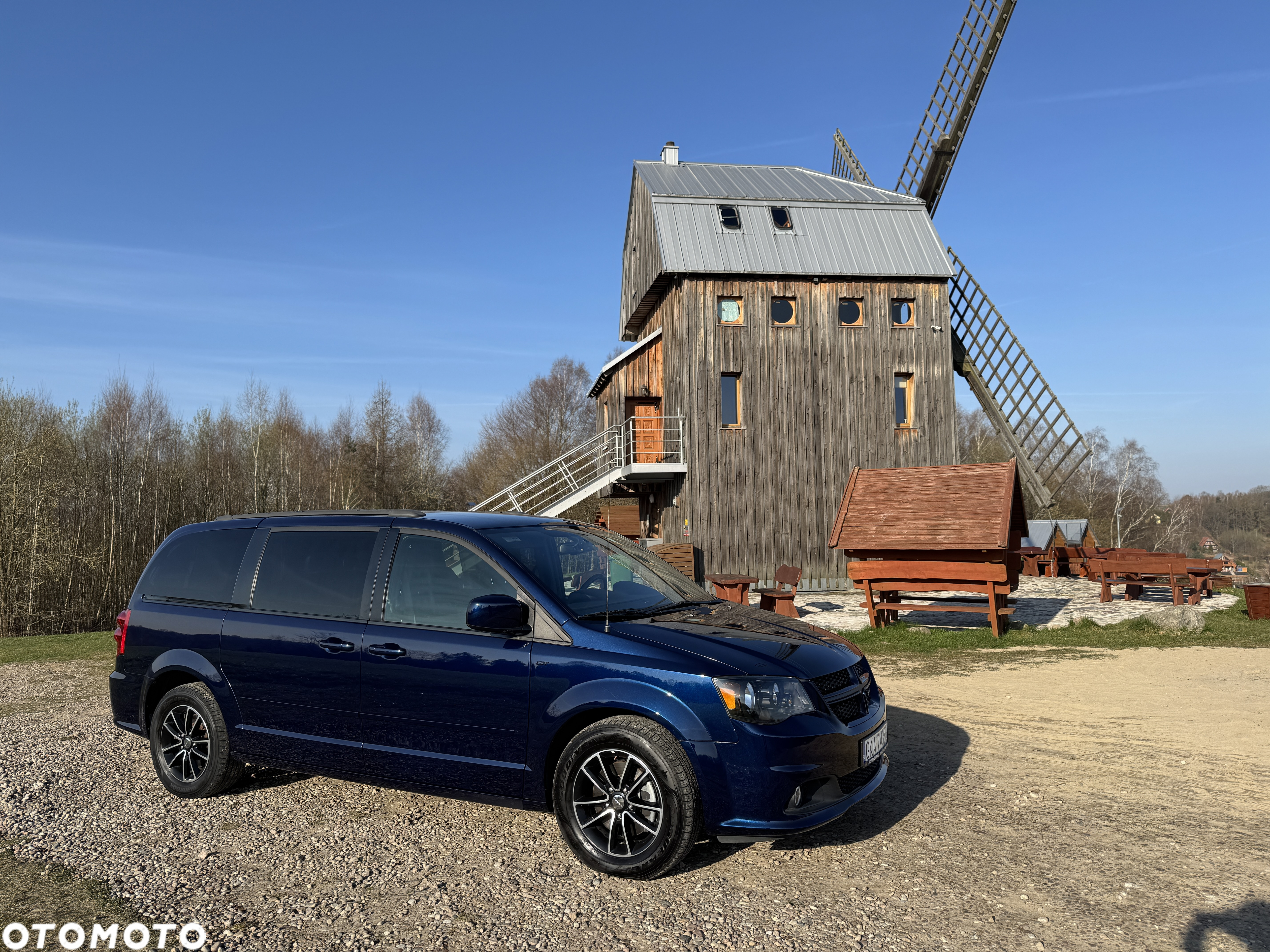 Dodge Grand Caravan 3.6 R/T - 23