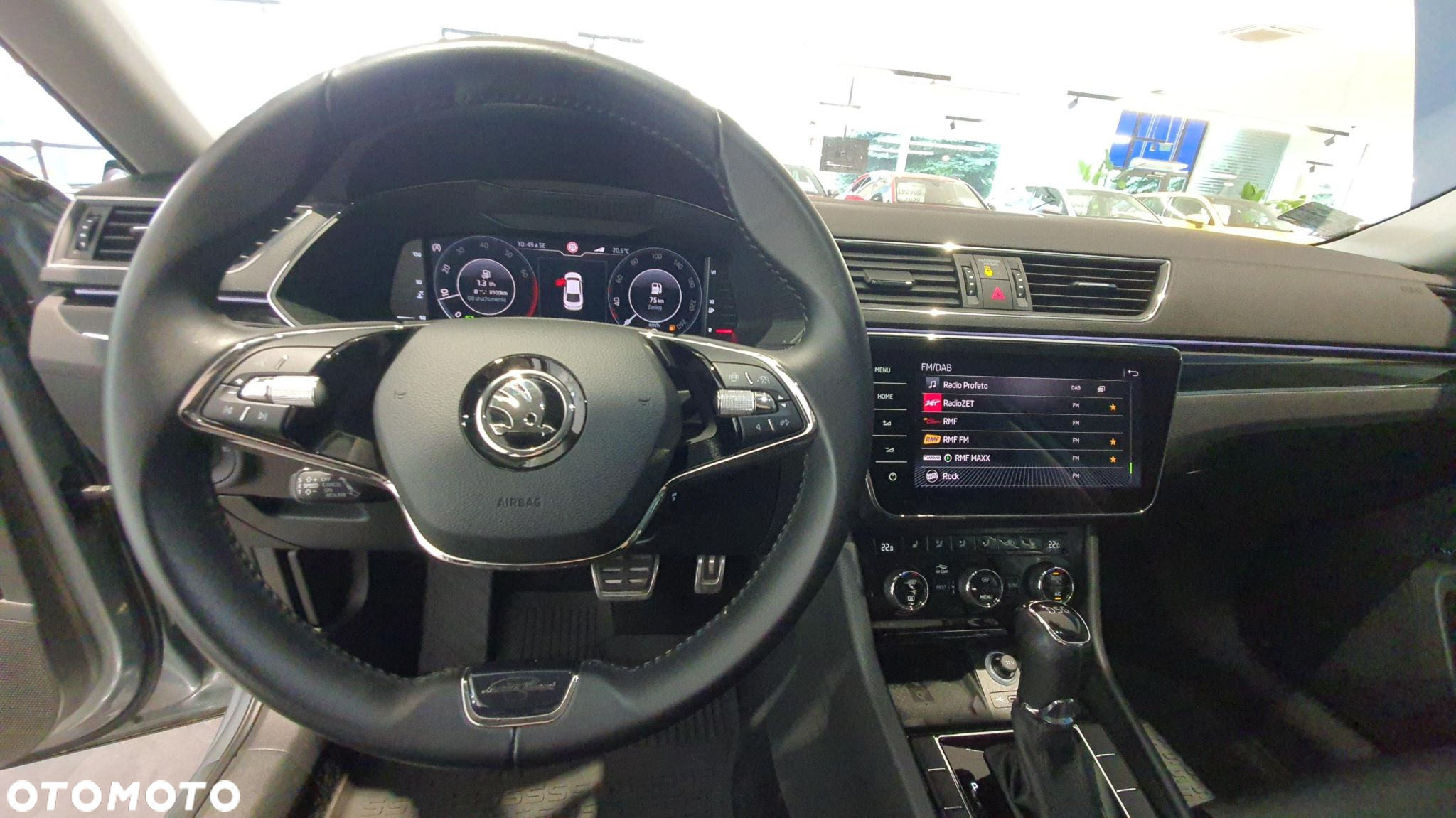 Skoda Superb 2.0 TSI L&K DSG - 13