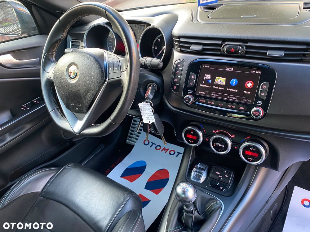 Alfa Romeo Giulietta 2.0 JTDM 16V Business - 8