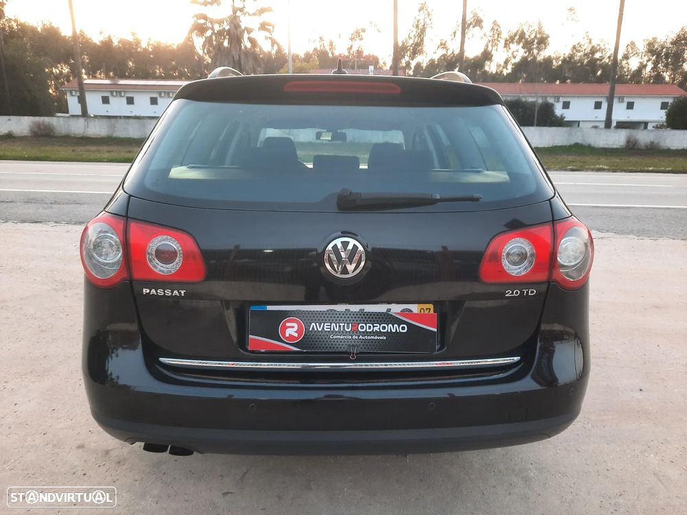 VW Passat Variant 2.0 TDi Confortline - 14