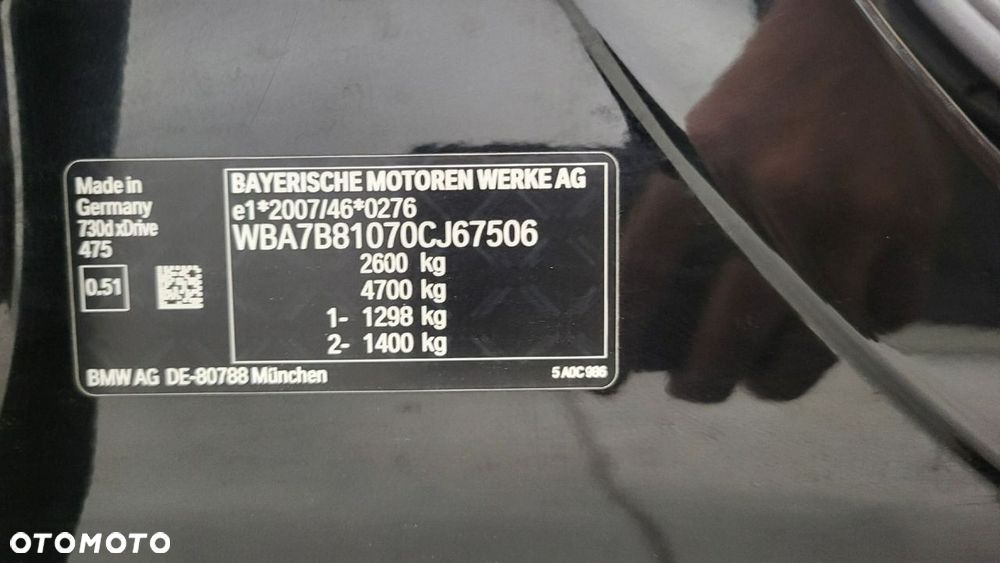 BMW Seria 7 - 29