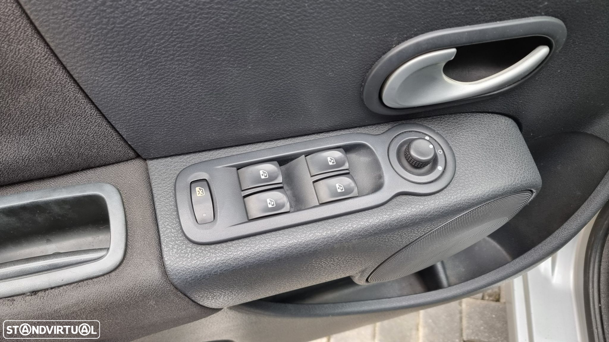 Renault Modus 1.5 dCi Dynamique S - 12