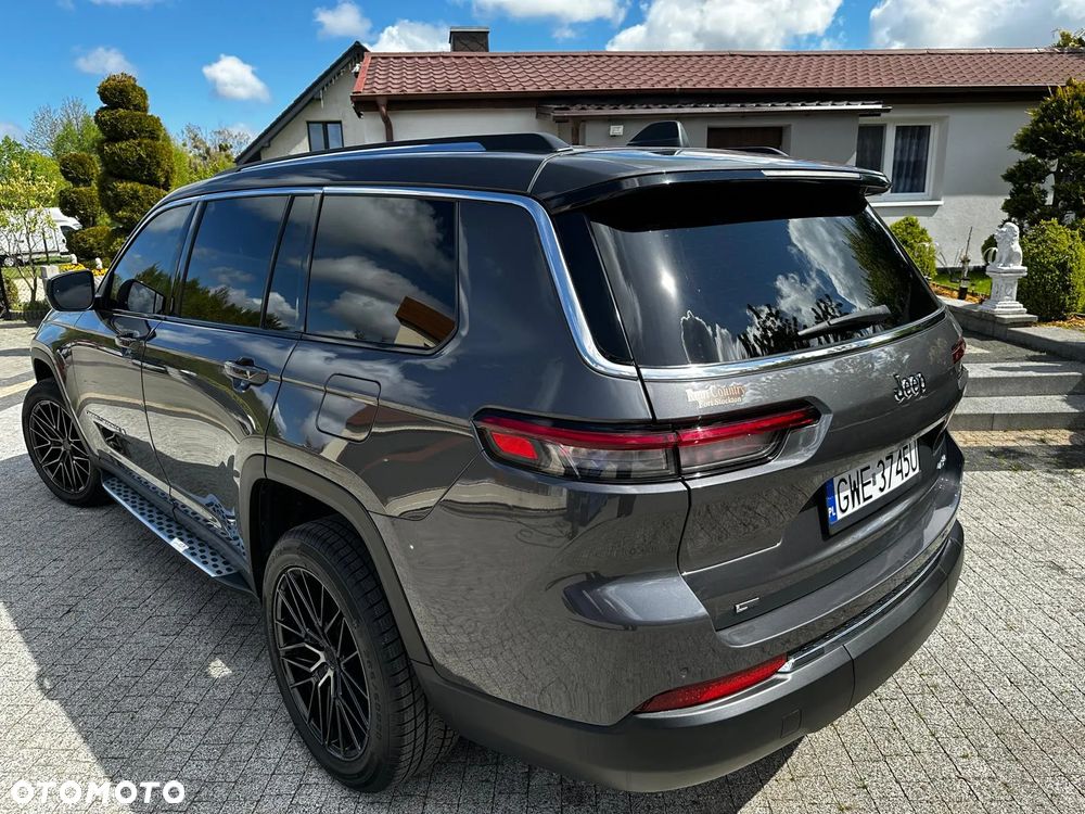 Jeep Grand Cherokee - 9