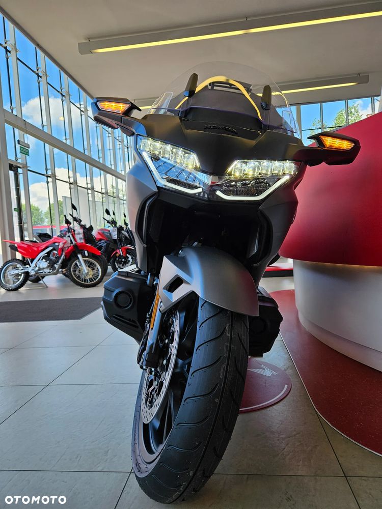 Honda GL - 4