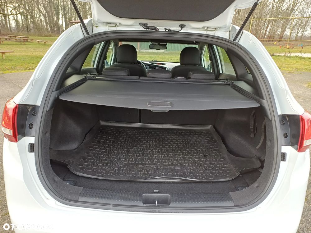 Kia Ceed 1.6 CRDi GT Line DCT - 10