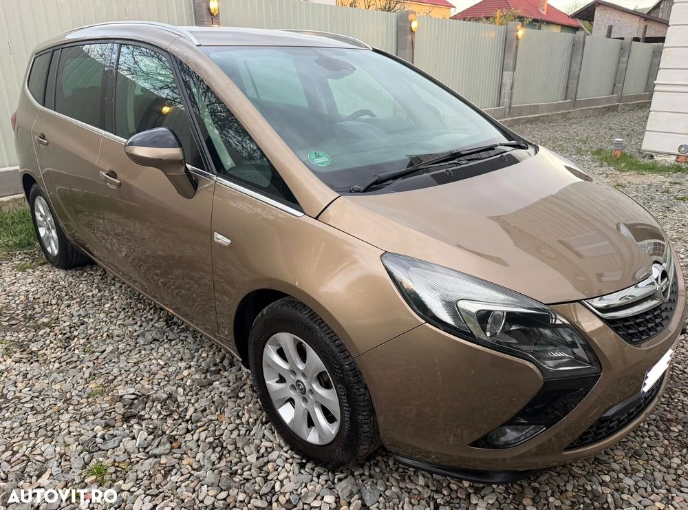 Opel Zafira - 15