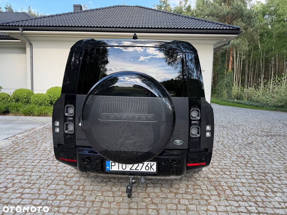 Land Rover Defender 130 D300 X-Dynamic HSE - 5