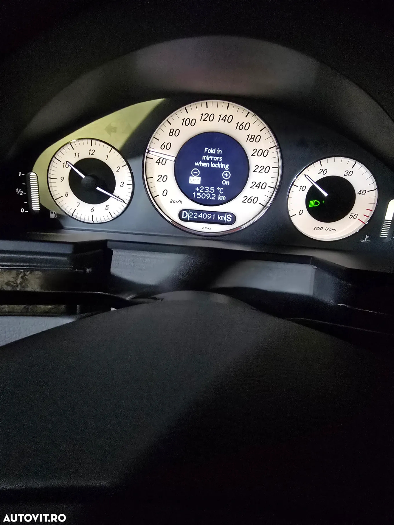 Mercedes-Benz E 220 CDI Automatik Avantgarde - 30