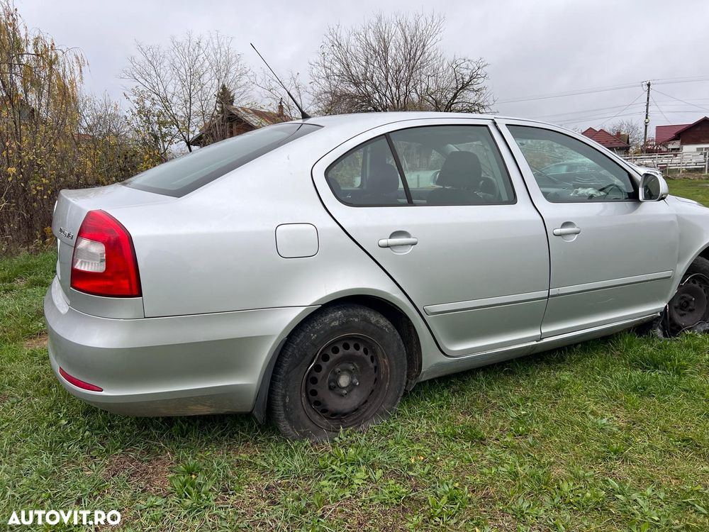 Skoda Octavia 1.6 MPI - 10
