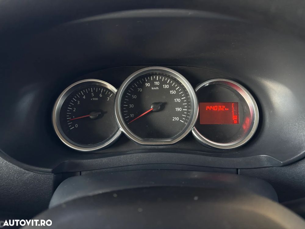 Dacia Lodgy 1.5 Blue dCi Laureate - 13