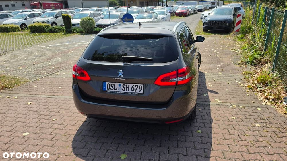 Peugeot 308 BlueHDi FAP 150 Stop & Start Allure - 19