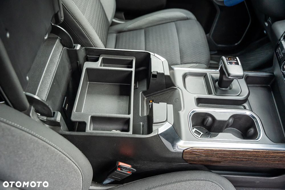 GMC Sierra - 32