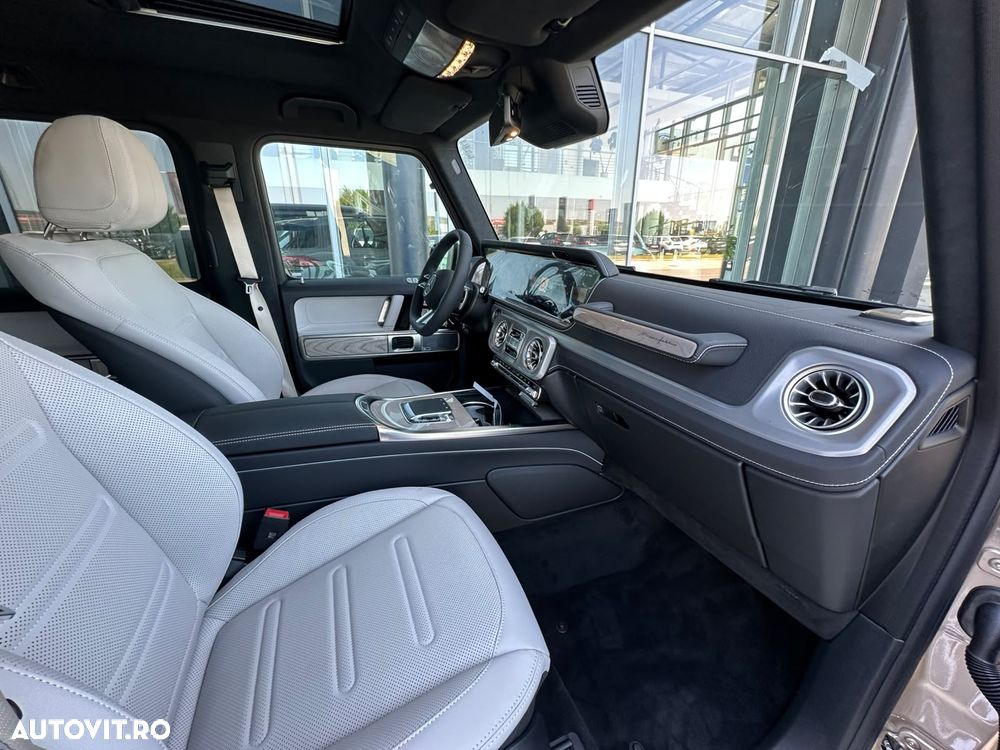 Mercedes-Benz G - 23