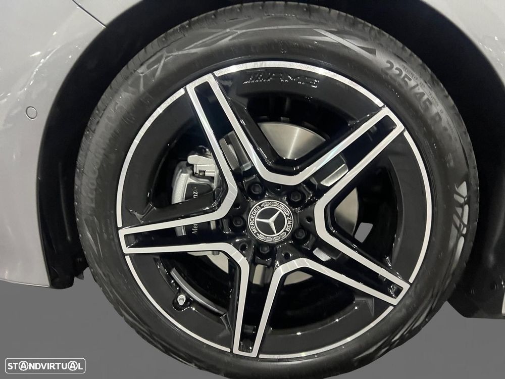 Mercedes-Benz A 180 d - 15