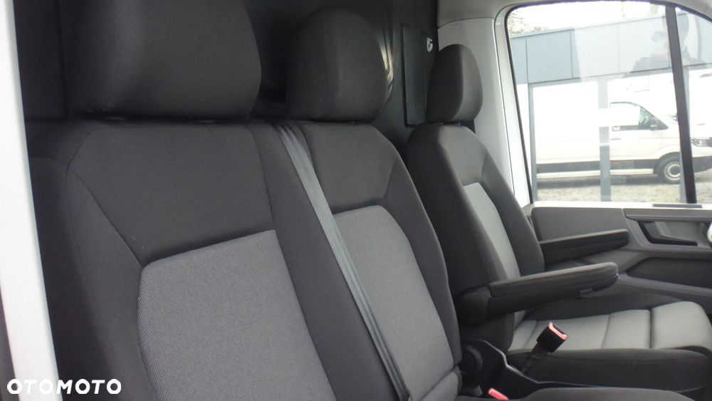 Volkswagen Crafter - 12