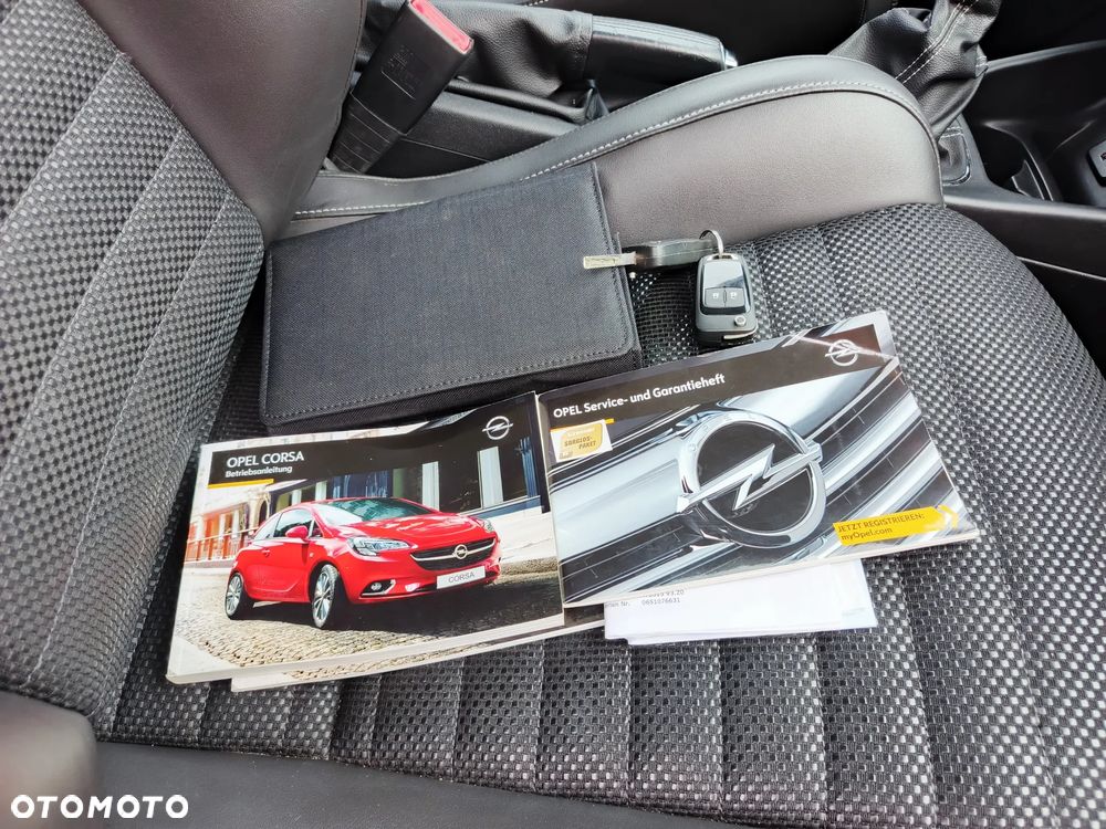 Opel Corsa 1.4 Turbo Start/Stop GSi - 31