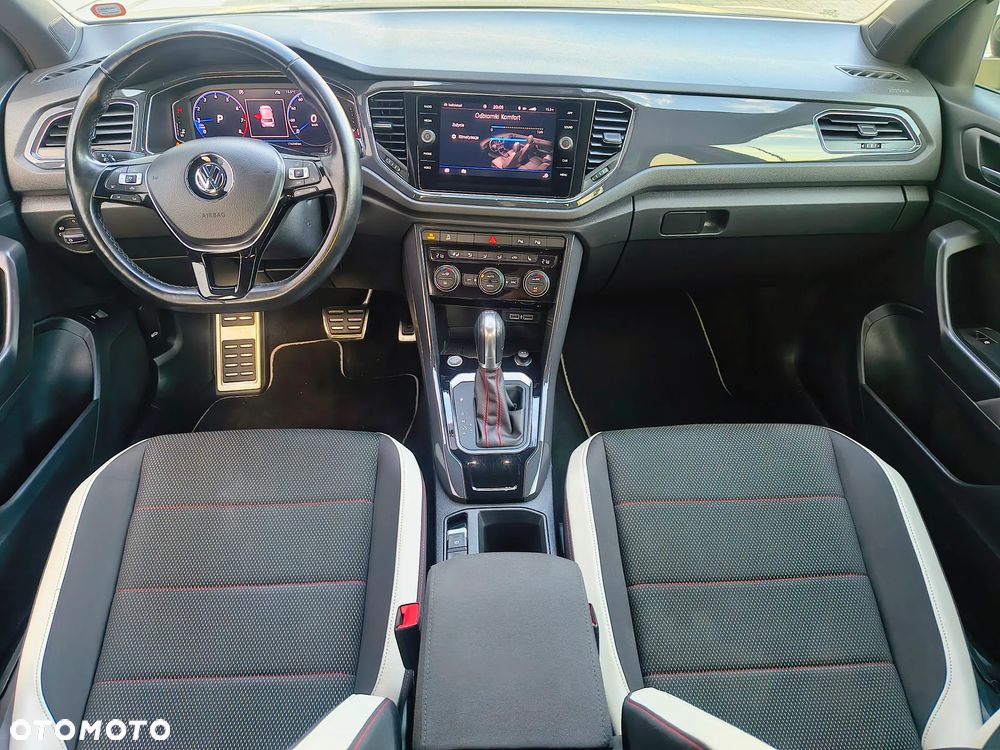 Volkswagen T-Roc - 18