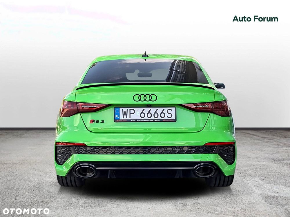 Audi RS3 Limousine - 5