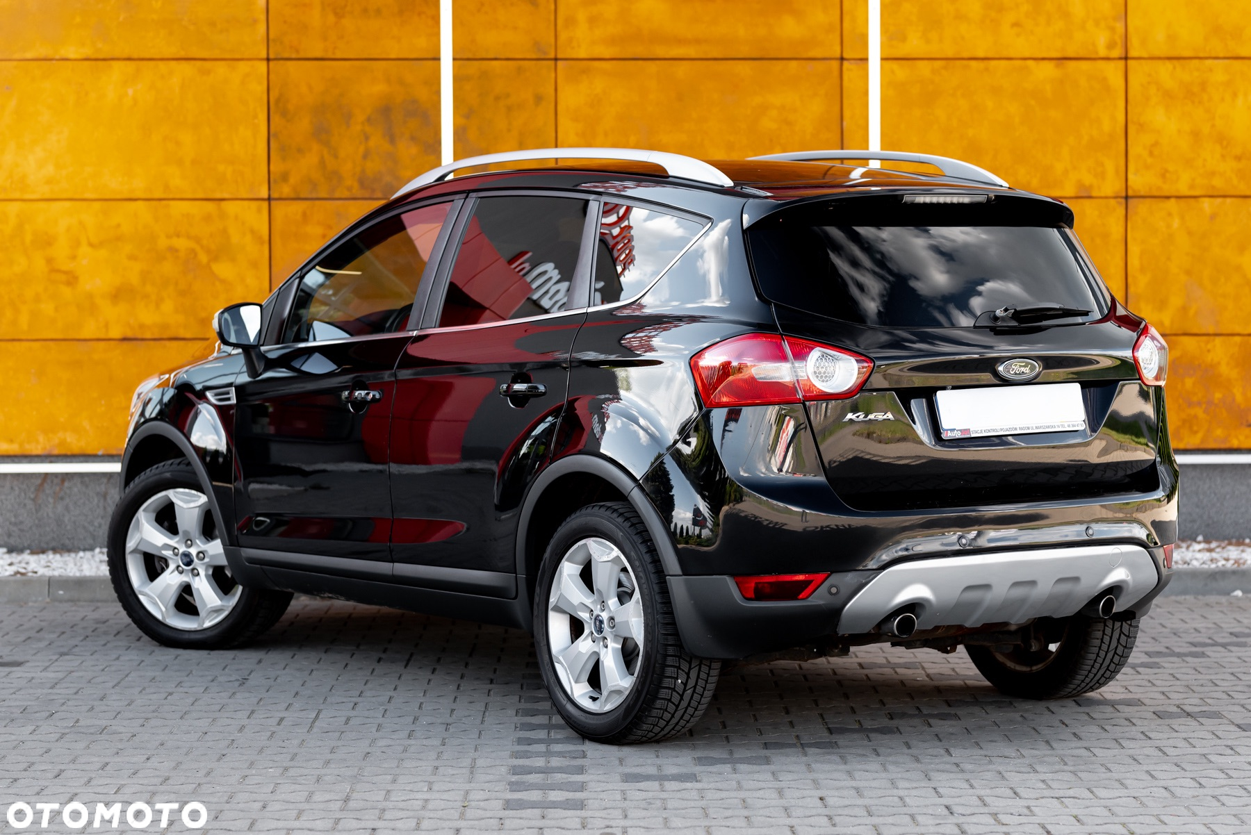 Ford Kuga 2.5 4x4 Titanium - 13