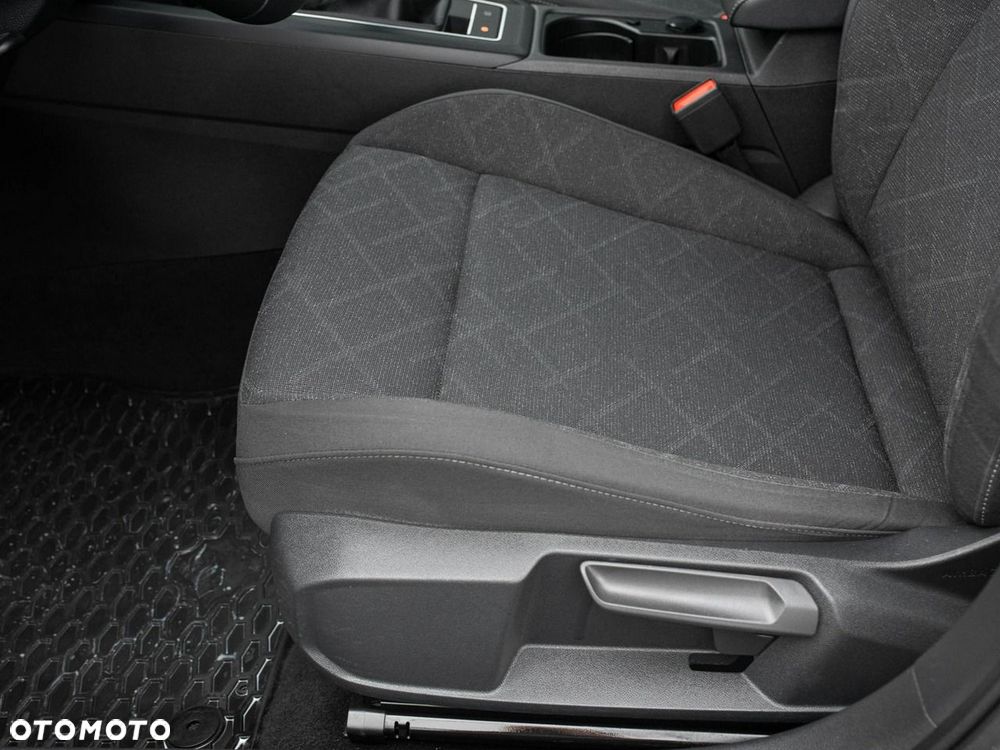 Volkswagen Golf 1.5 TSI EVO Life - 11