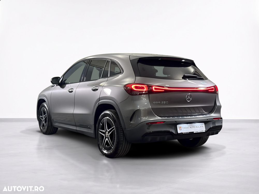 Mercedes-Benz EQA 250 AMG Line - 4