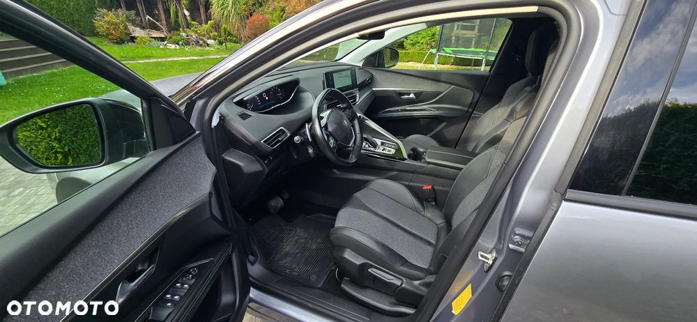 Peugeot 3008 - 10