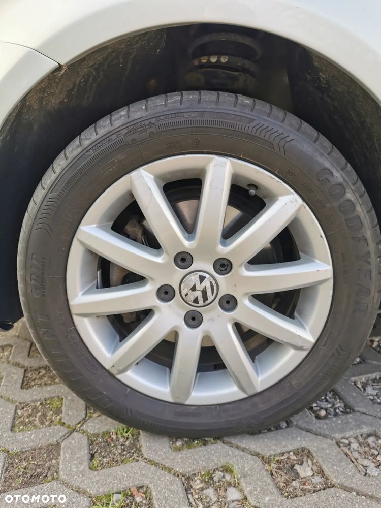 Volkswagen Touran 1.4 TSI United - 19