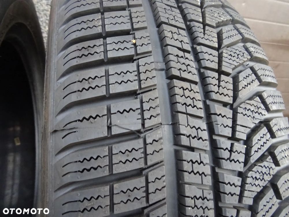 215/55/R16 93H Hankook Winter i Cept Evo 2 - 6