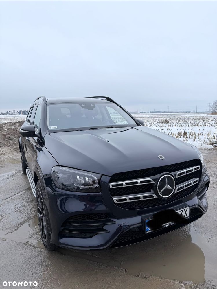 Mercedes-Benz GLS - 1