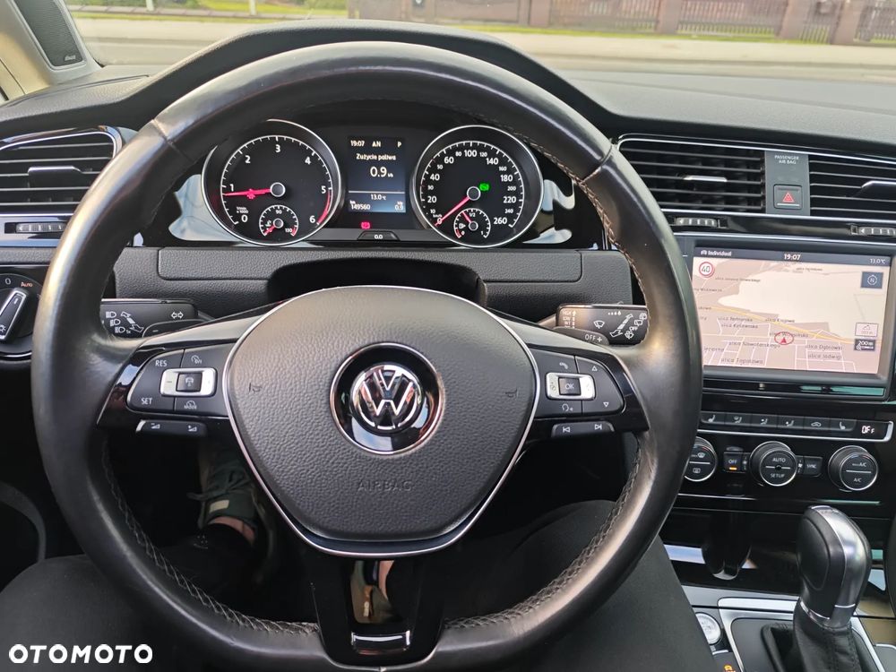 Volkswagen Golf 2.0 TDI SCR DSG Highline - 10