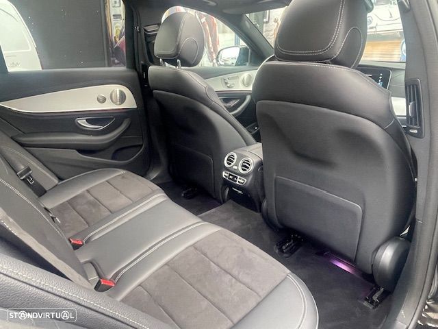 Mercedes-Benz E 300 de 9G-TRONIC AMG Line - 38