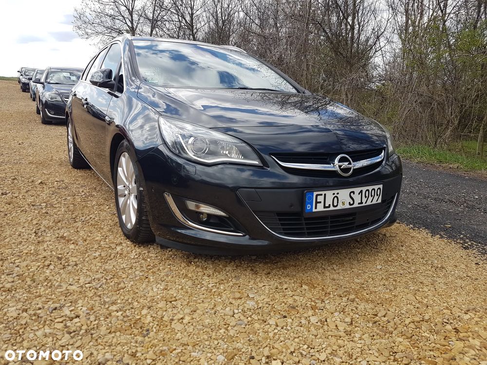 Opel Astra 2.0 CDTI DPF ecoFLEX SportsTourer Start/Stop Exklusiv - 2