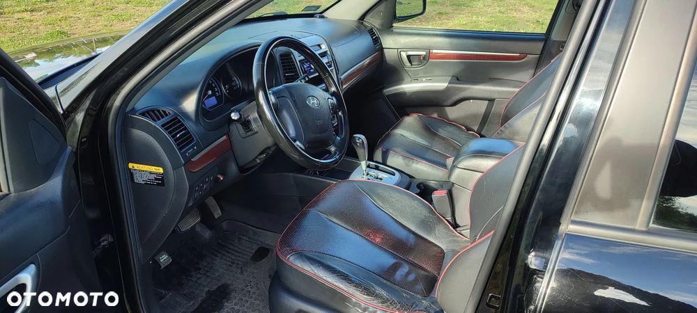 Hyundai Santa Fe 2.2 CRDi Executive 7os - 27
