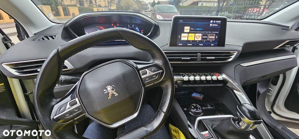 Peugeot 3008 1.6 BlueHDi Allure S&S - 17