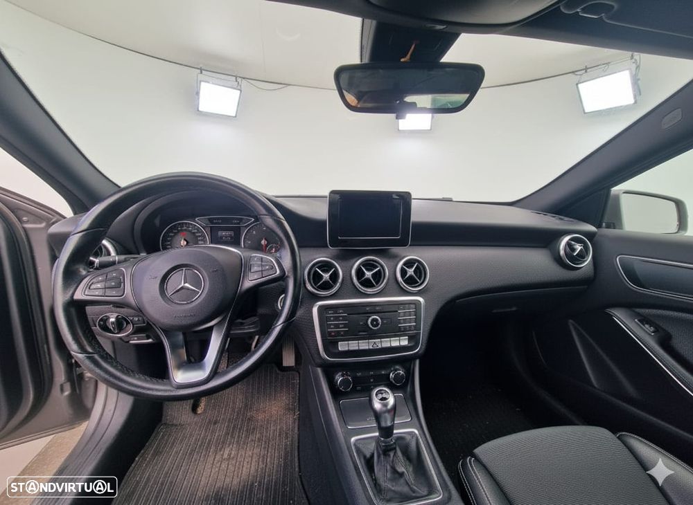 Mercedes-Benz A 160 d - 7