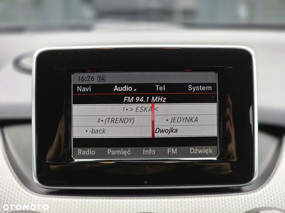 Mercedes-Benz Klasa B 180 BlueEFFICIENCY Edition Style - 34