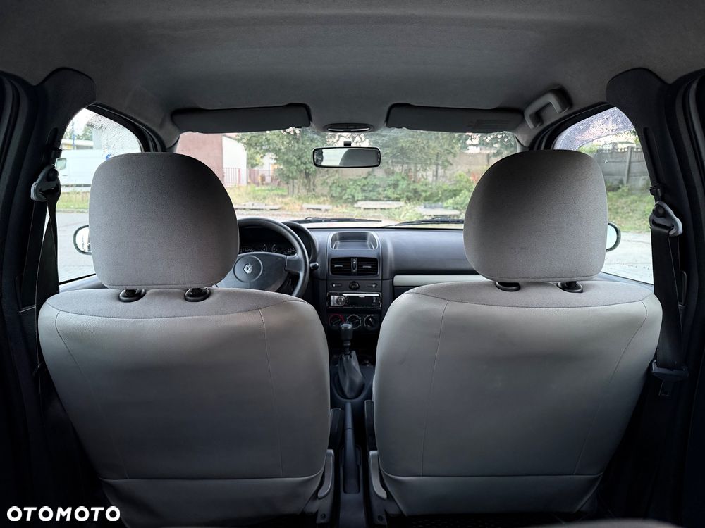 Renault Clio - 14