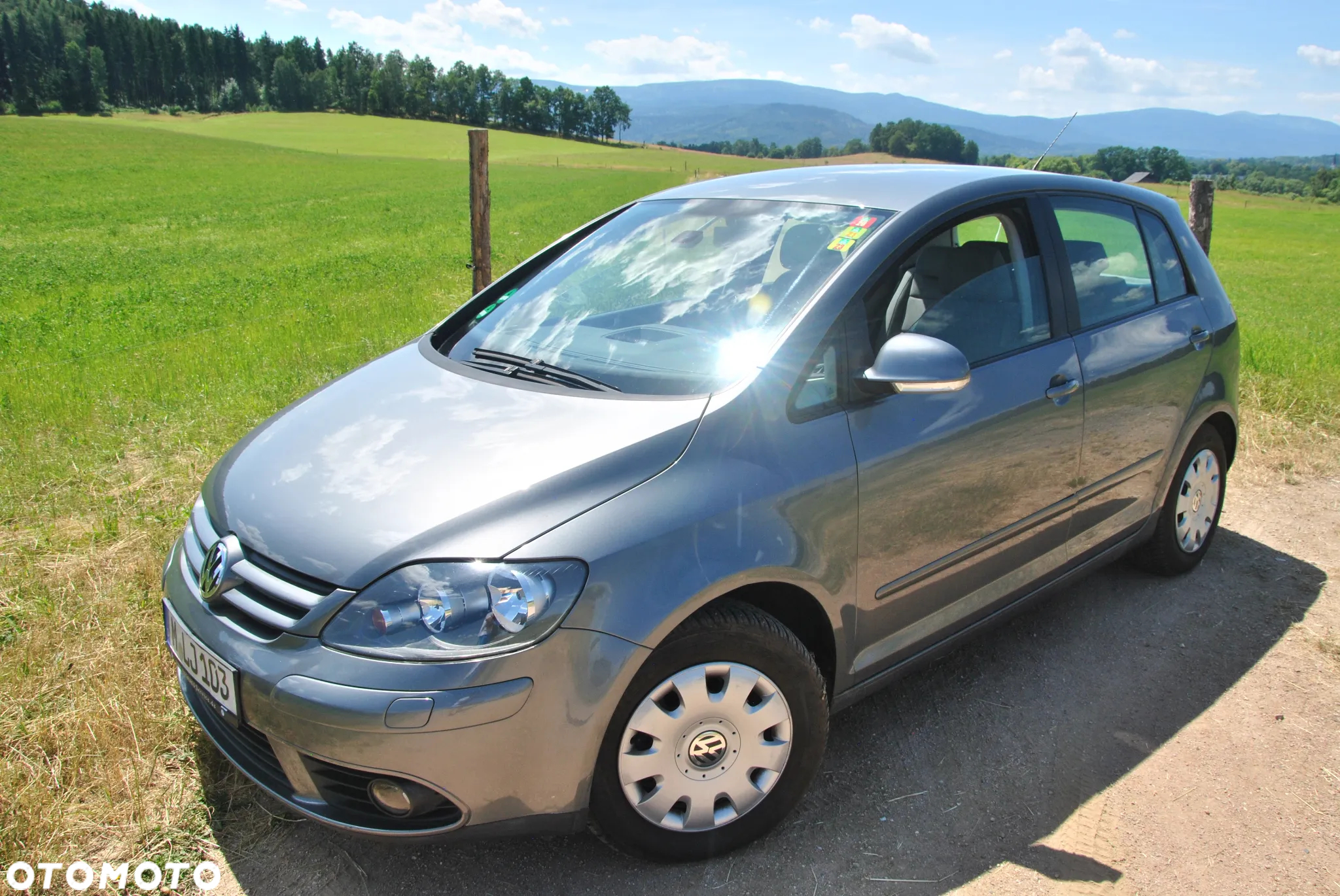 Volkswagen Golf Plus 1.6 FSI Comfortline - 10