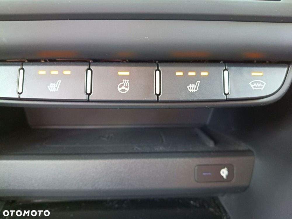Kia XCeed 1.5 T-GDI Business Line DCT - 27