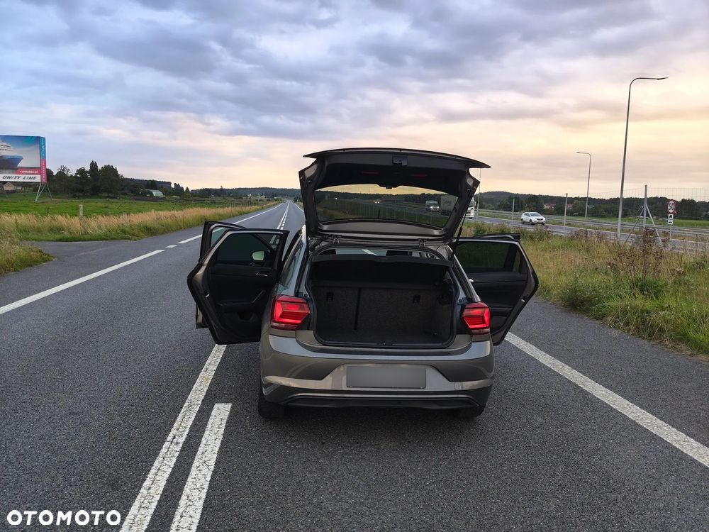 Volkswagen Polo 1.6 TDI SCR Comfortline - 14