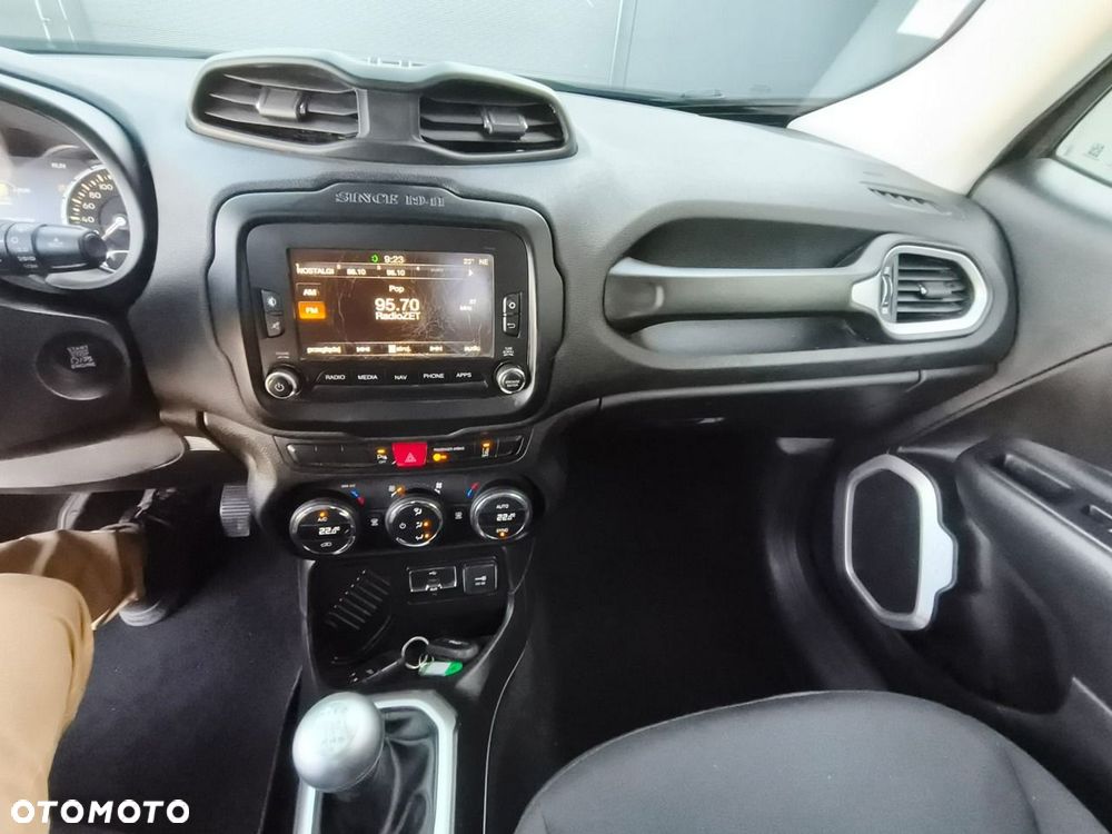 Jeep Renegade - 11