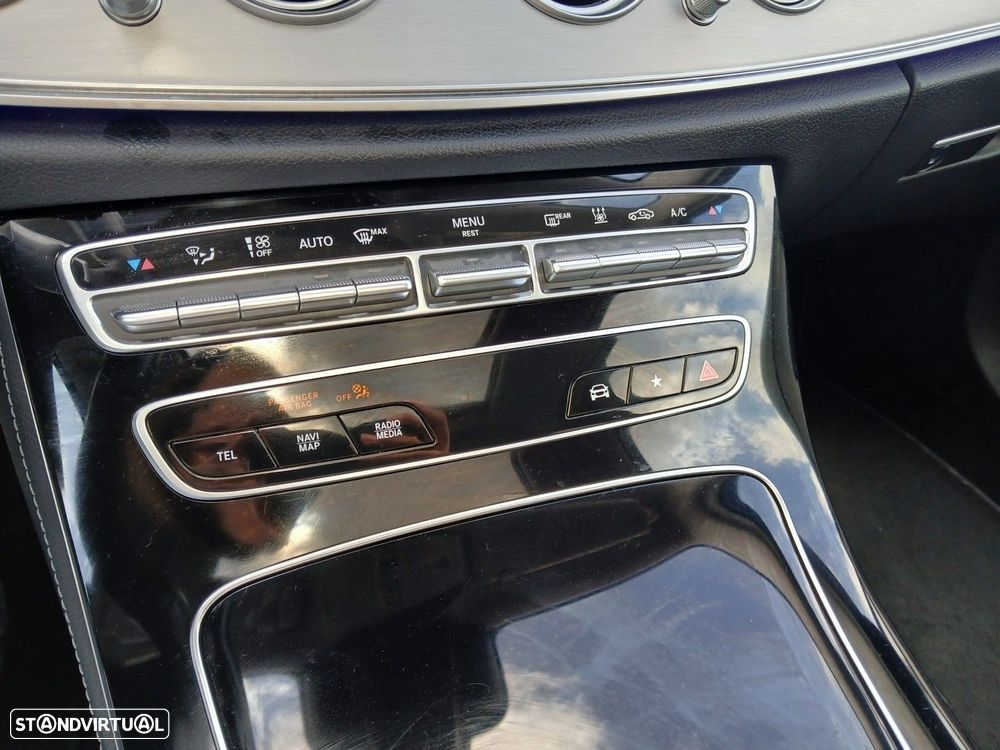 Mercedes-Benz E 300 de 4Matic 9G-TRONIC Avantgarde - 36