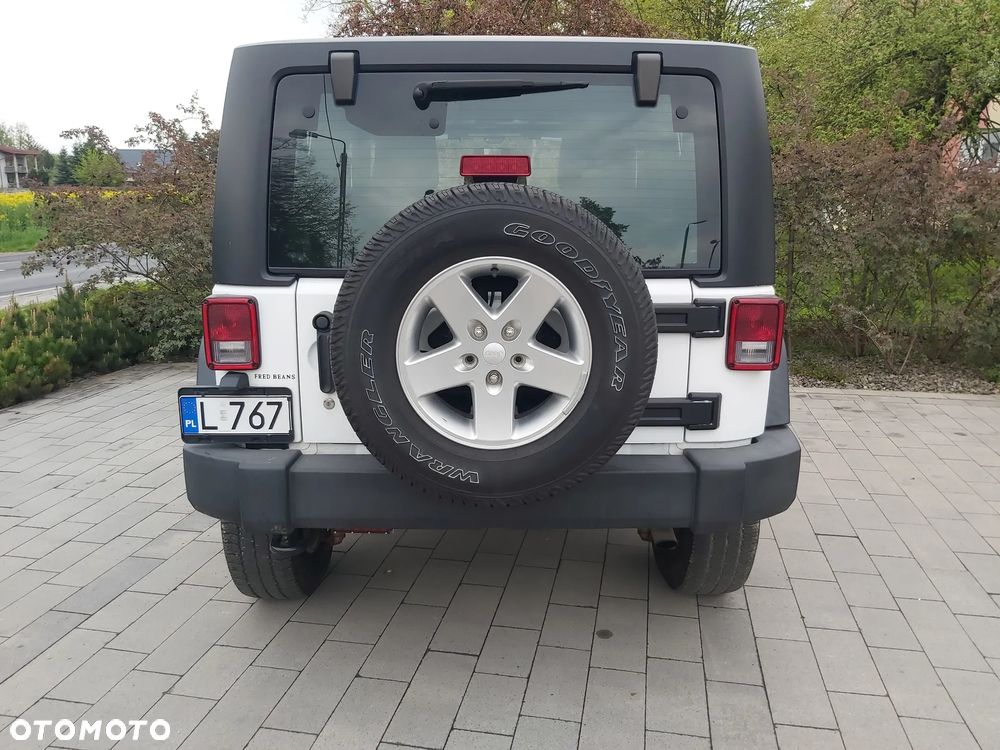 Jeep Wrangler 3.6 X - 23