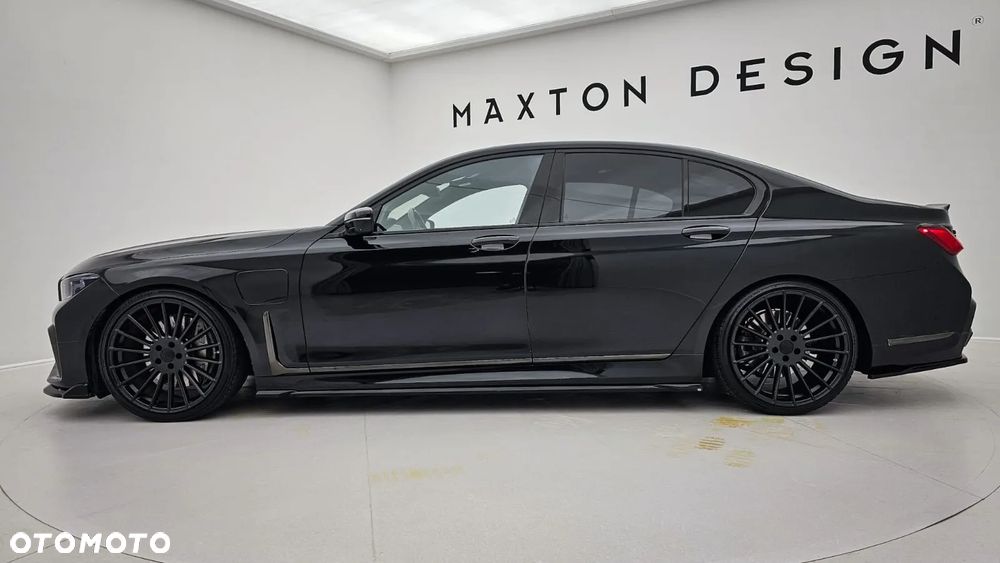 BMW Seria 7 745e - 9