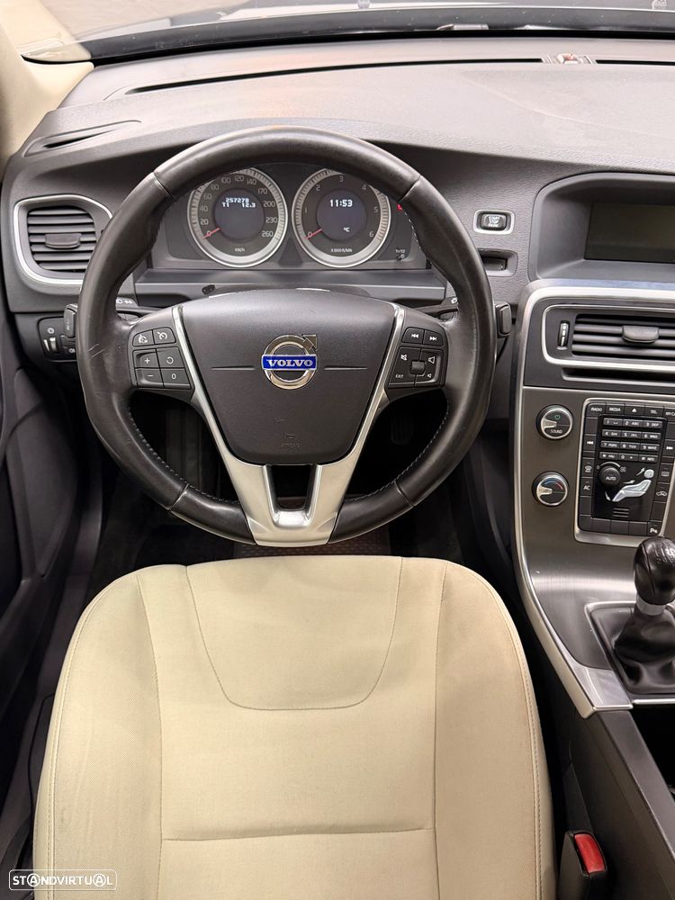 Volvo S60 2.0 D3 Summum Start/Stop - 38