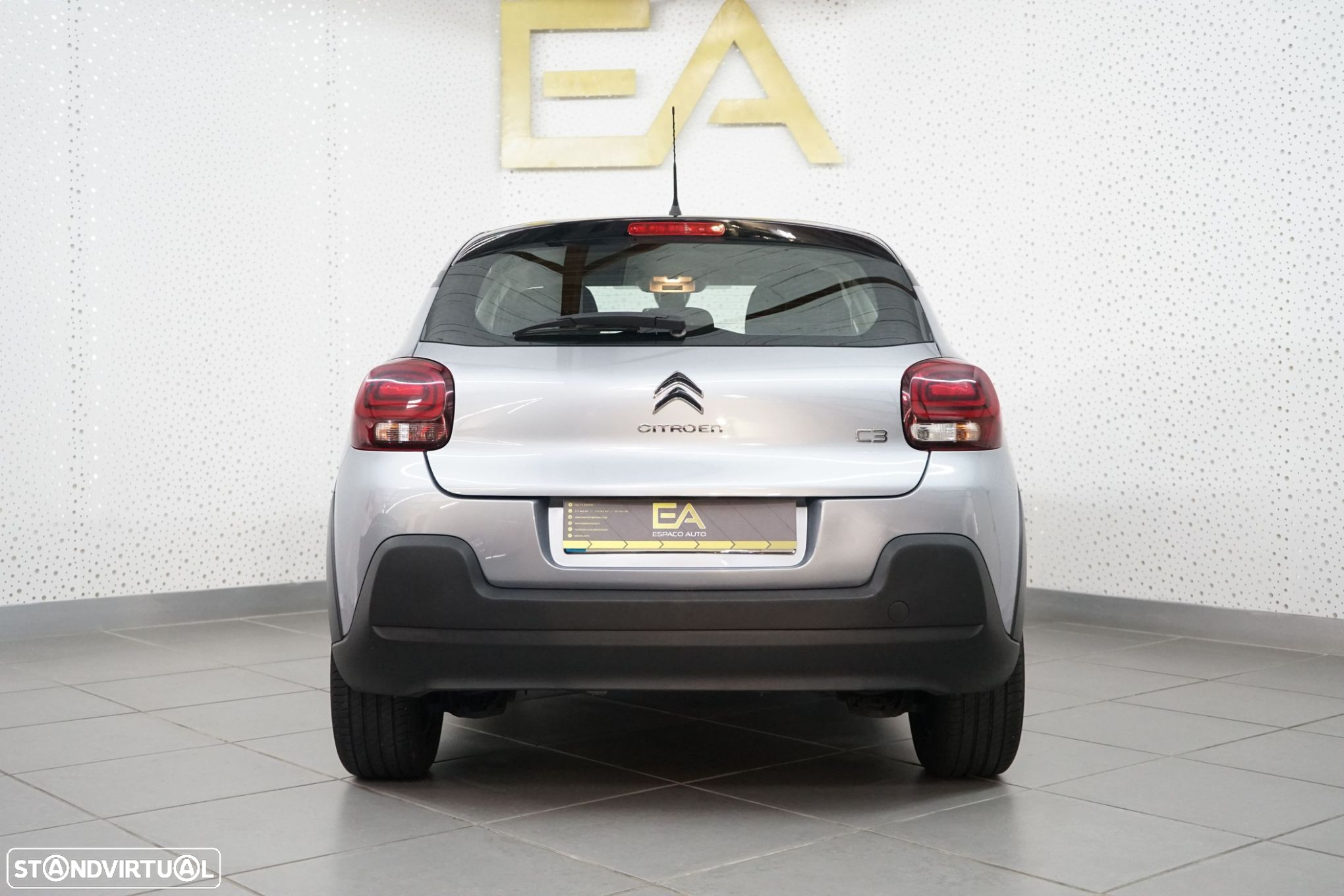 Citroën C3 1.2 PureTech Shine - 5